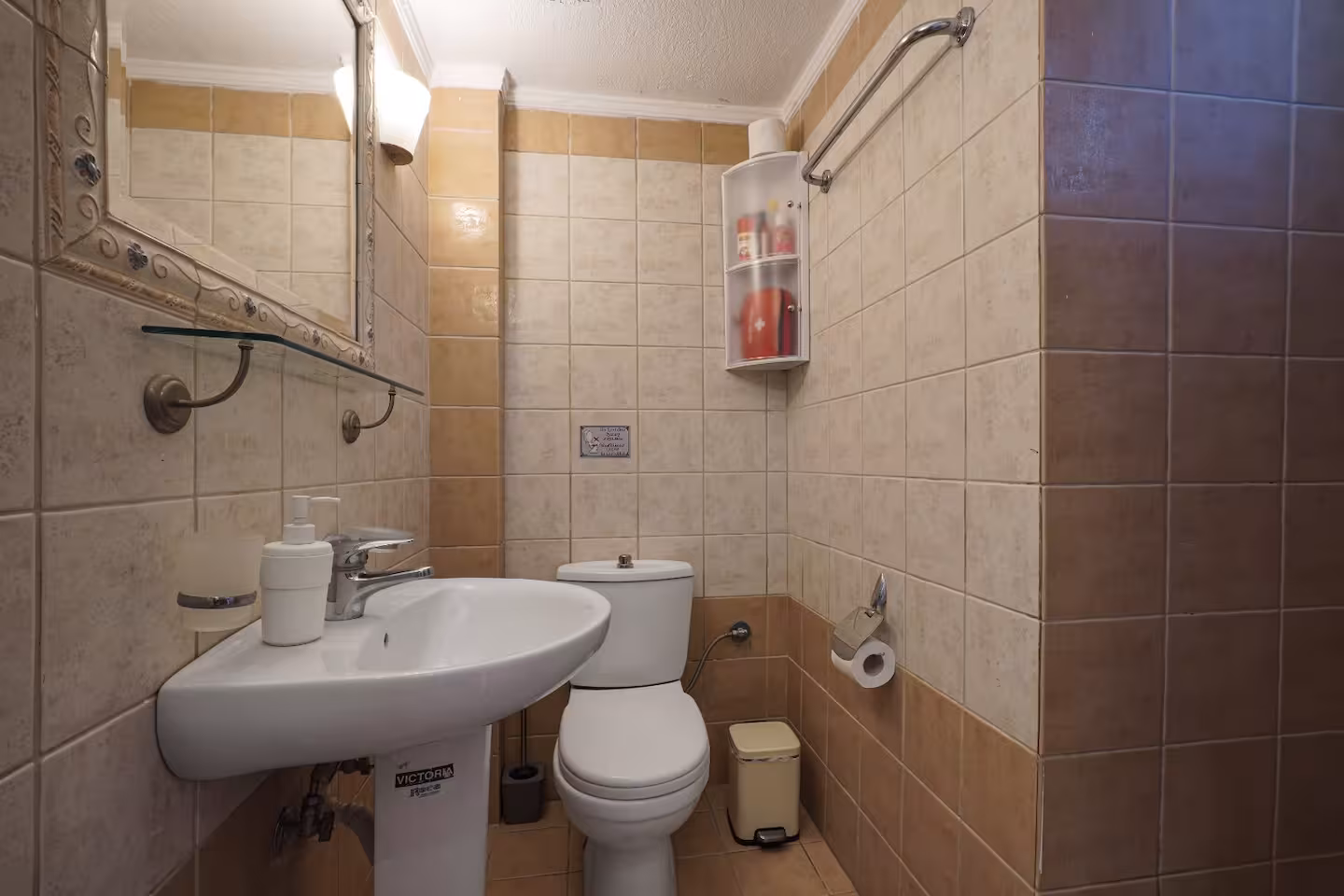 Garden House - Image 27