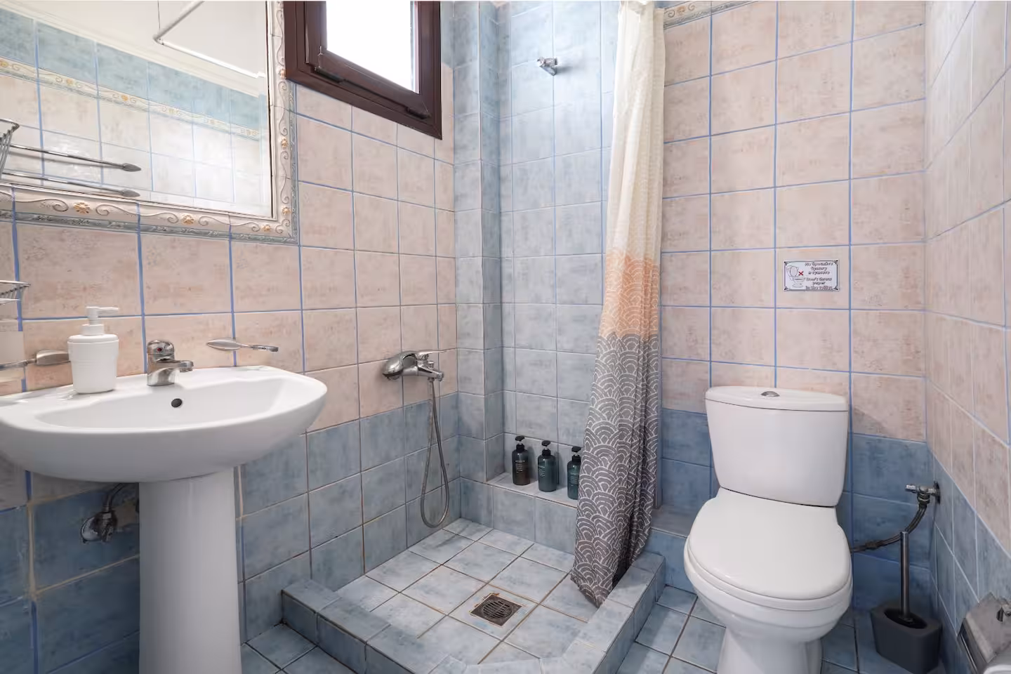 Garden House - Image 34