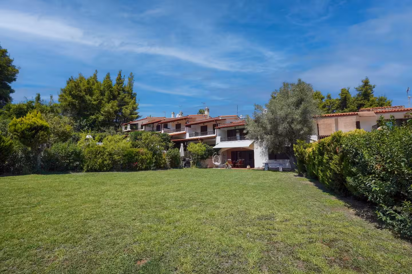 Garden House - Image 40