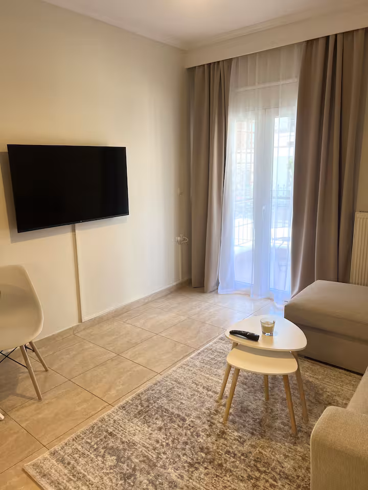 Xanthou Apartment - Image 10