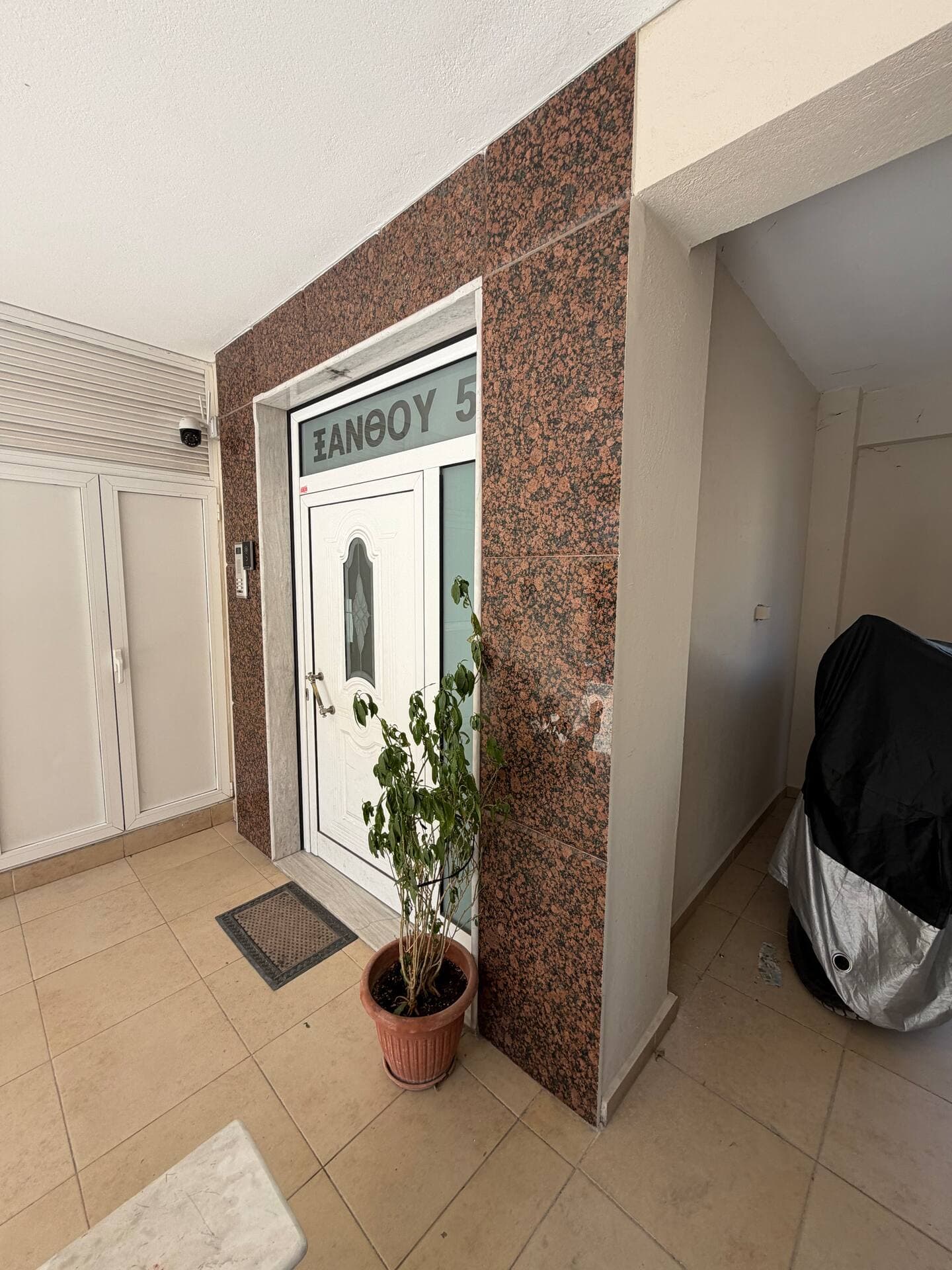 Xanthou Apartment - Image 12
